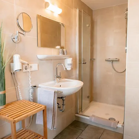 Koch Hotel 3*
