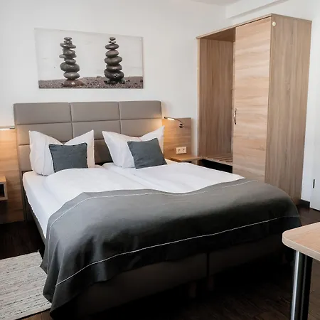 Koch Hotel 3*