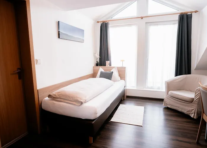 Koch מלון דאאדן